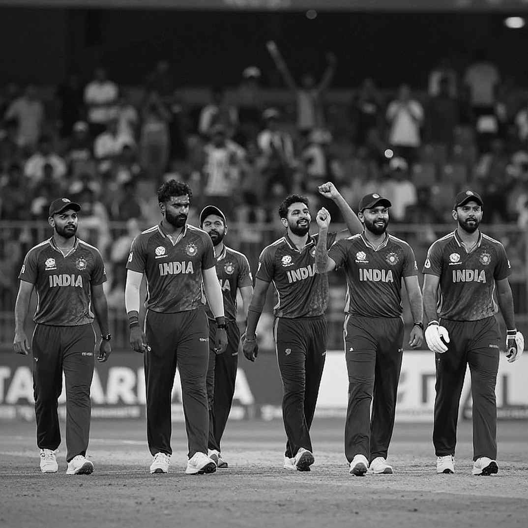 যে খাতা কেউ মেলায় না: টুর্নামেন্টের মাঝপথে ক্রিকেটের টাকা, চুক্তি আর বিশ্বাসের হিসাব